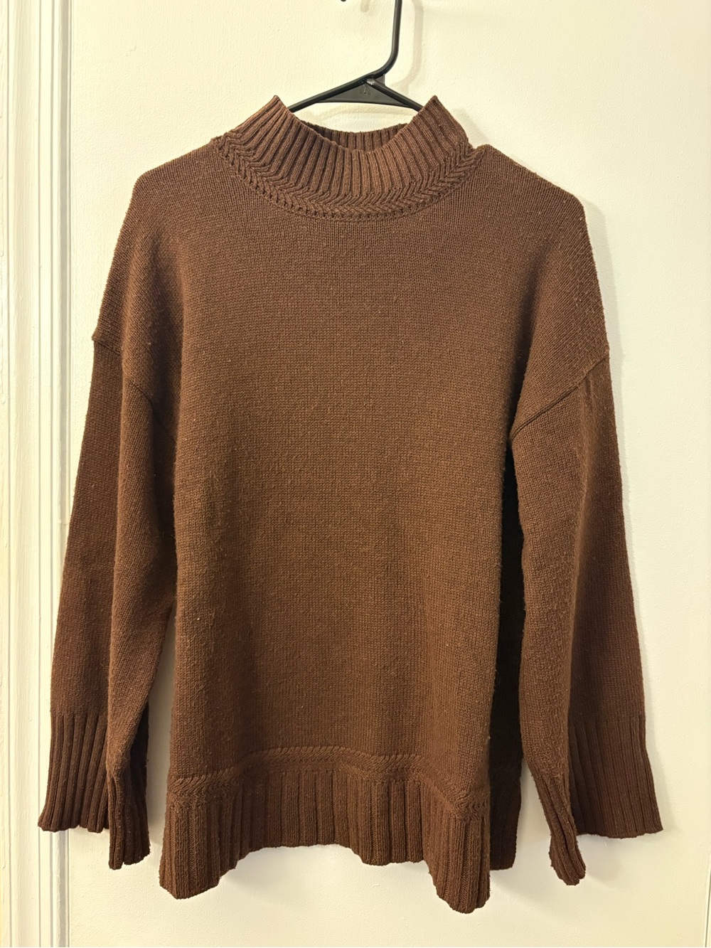 Tahari Brown Ribbed Mock Neck Sweater